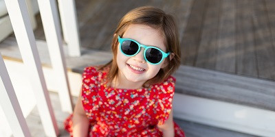 Chraňte dětské oči před slunečním zářením