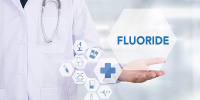 Fluoridy – ano či ne?