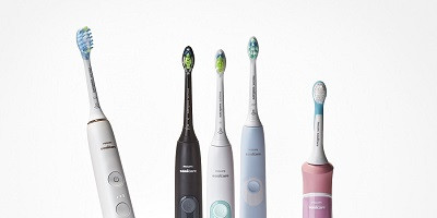 Jak si správně vybrat elektrický zubní kartáček nebo ústní sprchu?