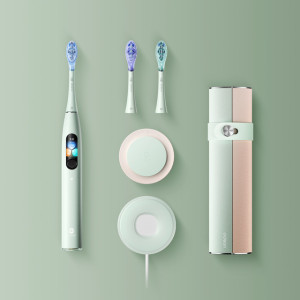 Oclean X Ultra Set Green pouzdro a sonický kartáček, zelený