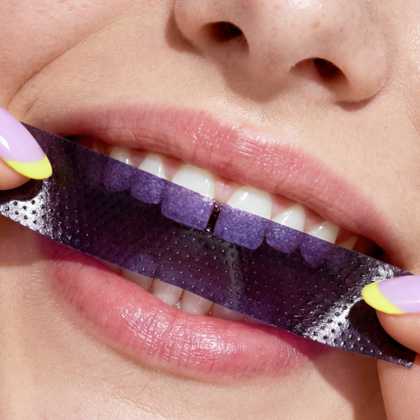 Pop Purple Whitening Strips, fialové bělicí pásky s okamžitým účinkem, 10 ks