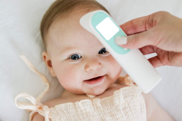 Frida Baby Multifunkční infračervený bezkontaktní teploměr 3v1