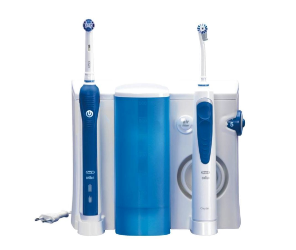 Oral-B Ústní centrum Professional Care OxyJet + 3000