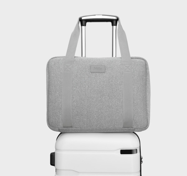 Frida Mom Motherloaded Hospital Bag, prémiová maxi taška s kompletní výbavou do porodnice