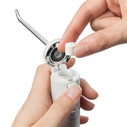 Waterpik Whitening WF-06 ústní sprcha s bělením