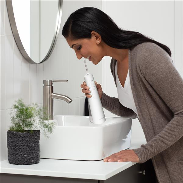 Waterpik Cordless Enhance (WF-21) bezdrátová ústní sprcha, bílá