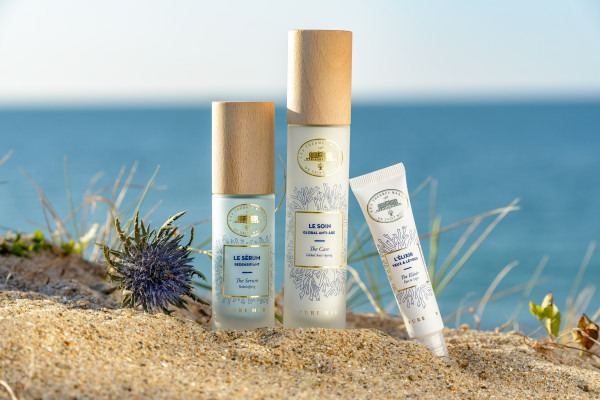 Les Thermes Marins de Saint Malo Pure Mer Redensifying sérum Protivráskové pleťové sérum, 30 ml