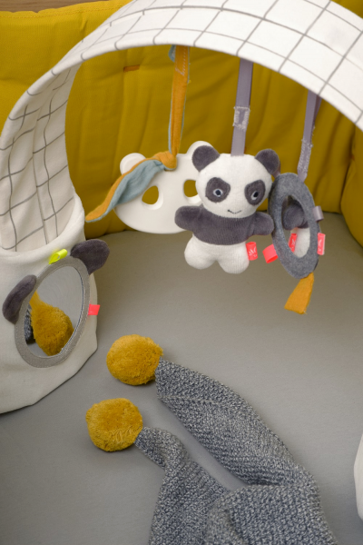 Kikadu hrací hrazda s pandou