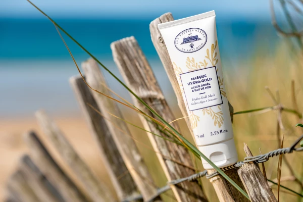 Les Thermes Marins de Saint Malo Hydra-Gold maska se žlutohnědými řasami a mořskou vodou, 75 ml