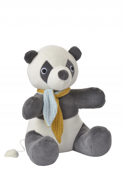 Kikadu hrající panda