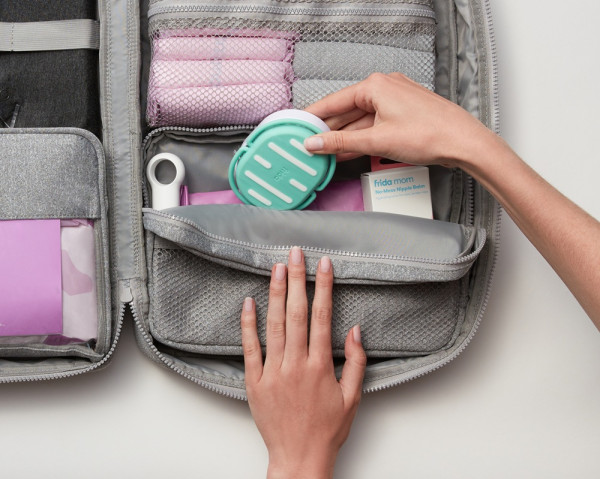 Frida Mom Motherloaded Hospital Bag, prémiová maxi taška s kompletní výbavou do porodnice