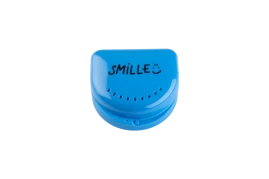 SMILLE světle modrá schránka na rovnátka