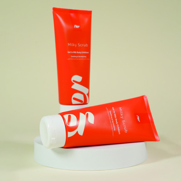 FLER Milky Scrub tělový exfoliační peeling s gelovo-mléčnou texturou, 200 ml