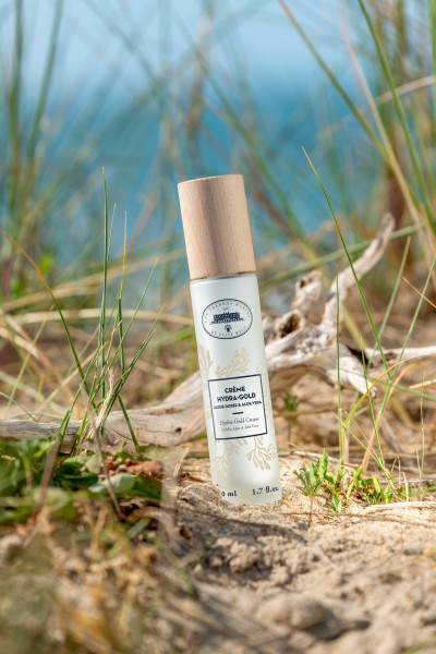 Les Thermes Marins de Saint Malo Hydra-Gold Krém se žlutohnědými řasami a aloe vera, 50 ml