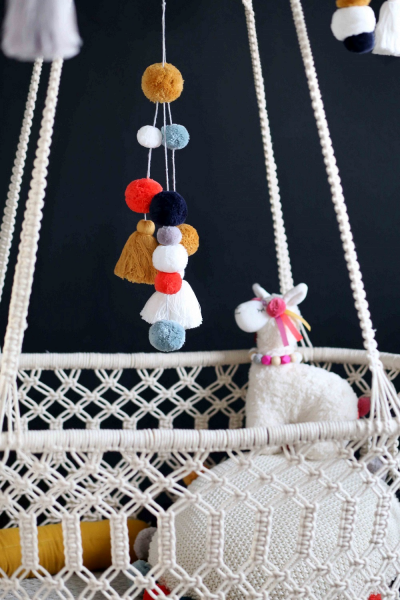 Kikadu závěsné střapce