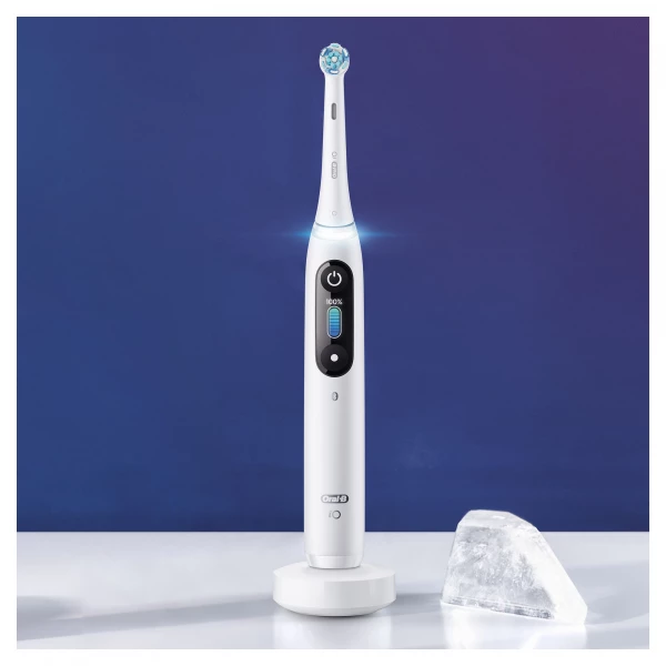 Oral-B iO Series 8N White Alabaster elektrický kartáček