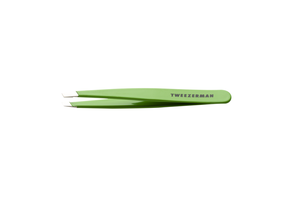 Tweezerman SLANT Green Apple pinzeta, zelené jablko