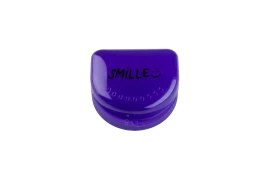 SMILLE fialová schránka na rovnátka