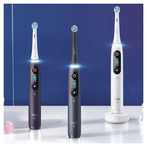 Oral-B iO Series 8N White Alabaster elektrický kartáček