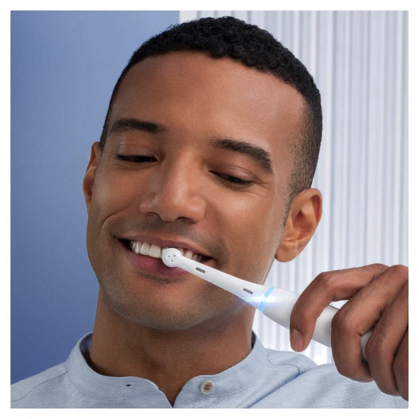 Oral-B iO Series 7N White Alabaster Duo elektrický kartáček