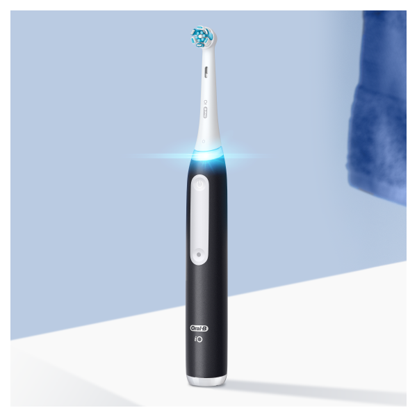 Oral-B iO Series 3 Matt Black elektrický zubní kartáček