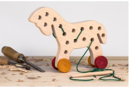 Didaktická Montessori hračka – provlékačka Kůň