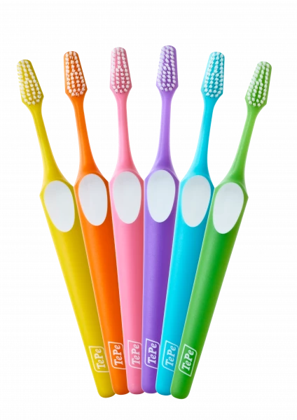 TePe Supreme Soft zubní kartáček v sáčku